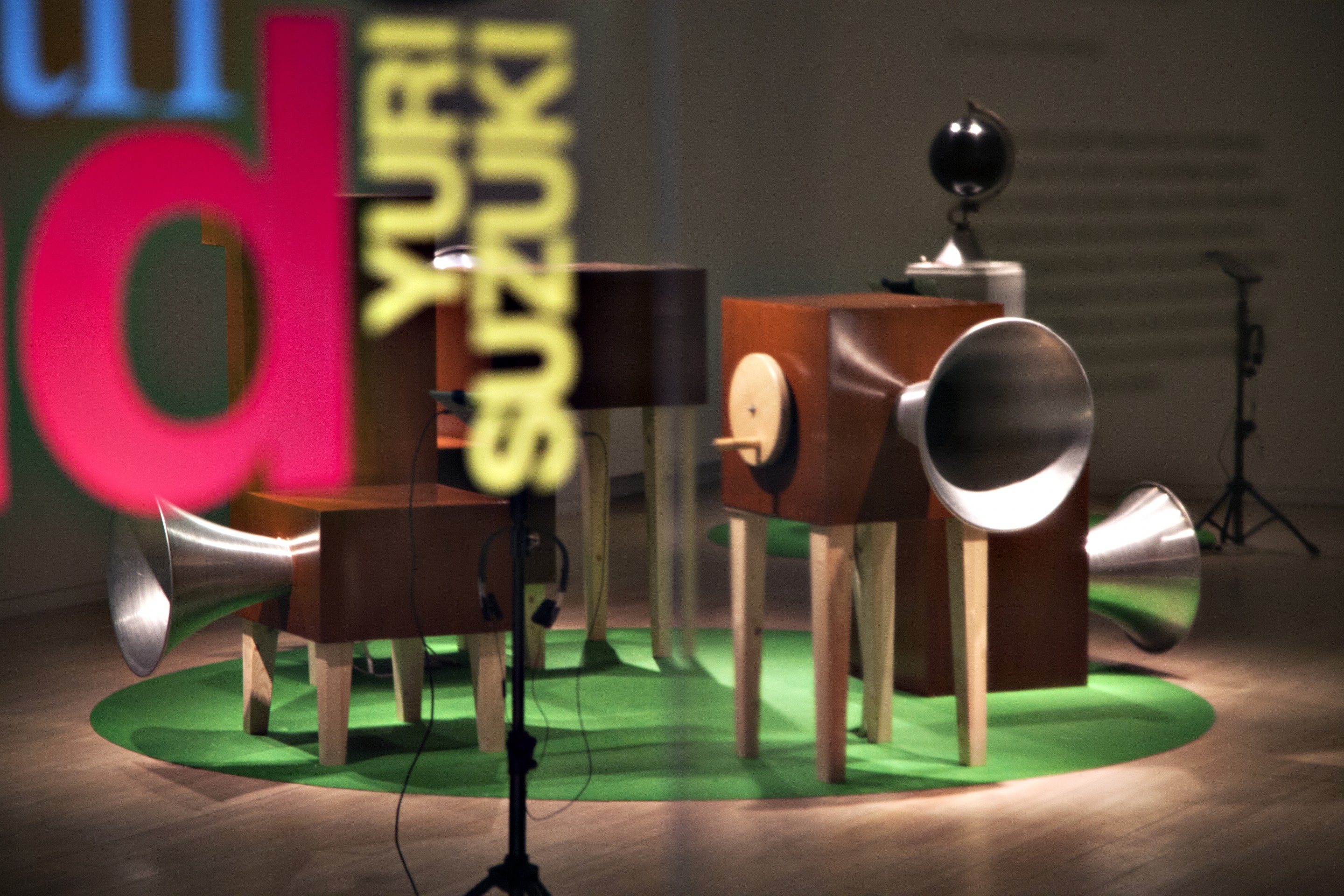 Yuri Suzuki “Playing with Sound” – Welcome to the world of